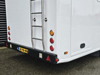 CAMPER TRAILER / MOBIL HOME